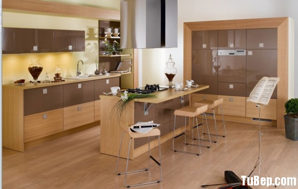 beautiful wooden kitchen 582x369 Tủ bếp laminate kết hợp acrylic có đảo TBN0075