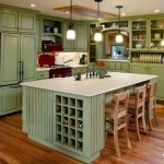 Tủ bếp gỗ tự nhiên sơn men trắng + bàn đảo – TBB585