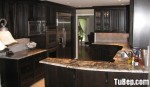Tủ bếp gỗ Xoan đào sơn men đen – TBB0913