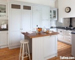 Tủ bếp gỗ Sồi sơn trắng chữ U có đảo tinh tế – TBN4108