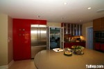Tủ bếp Acrylic bóng gương tông đỏ hiện đại – TBN4421