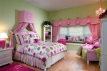 Phòng ngủ màu hồng đáng yêu cho bé gái
