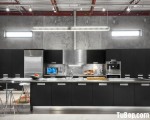 Tủ bếp Acrylic gam màu đen cá tính kết hợp bàn đảo – TBN4966