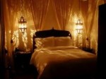 Ánh sáng lung linh huyền ảo đầy lãng mạn trong phòng ngủ