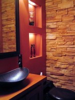 Phòng tắm ốp đá tự nhiên sang trọng và đẹp mắt