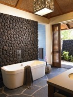 Phòng tắm sang trọng được ốp đá tự nhiên cực đẹp