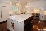 Tủ bếp gỗ Xoan Đào chữ L thiết kế hiện đại với tông màu trắng cao cấp – TBT2612
