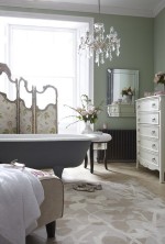 Trang trí phòng tắm lãng mạn theo phong cách vintage