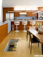Tủ bếp gỗ Laminate màu vân gỗ thiết kế hiện đại cho căn bếp – TBT2962