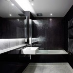 Phòng tắm đầy sức hút với hai gam màu trắng đen