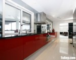 Tủ bếp gỗ Acrylic màu đỏ nổi bật sang trọng – TBT3747