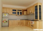 Tủ bếp gỗ Sồi Mỹ chữ L sơn PU mang lại vẻ ấm cúng cho không gian bếp – TBB4351
