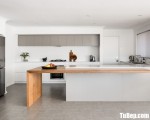 Tủ bếp gỗ Acrylic màu trắng tinh tế sang trọng – TBT3259